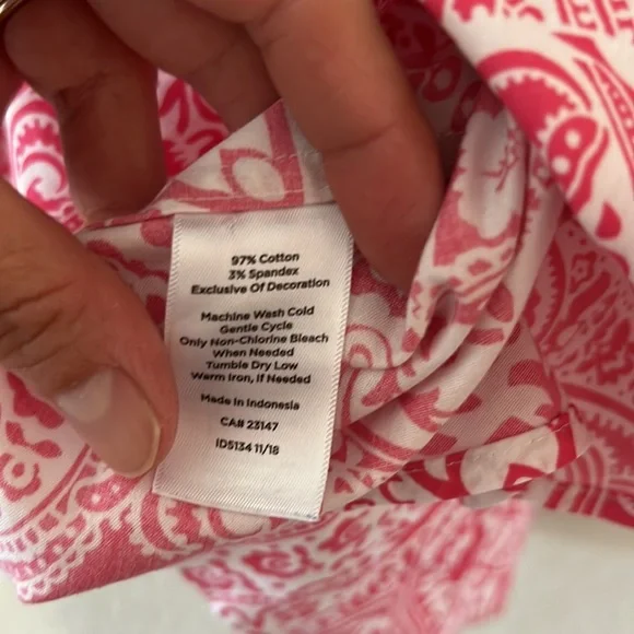 Talbots Paisley Pink/White Women’s ButtonDown Long Sleeve Blouse Sz 20W Like New - Picture 4 of 7